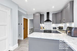 Photo 18- click for photo gallery